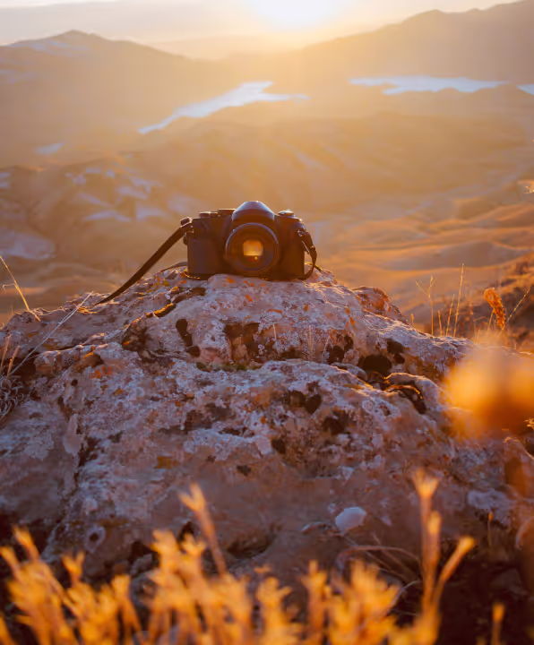 Photo by Mohammad Alizade